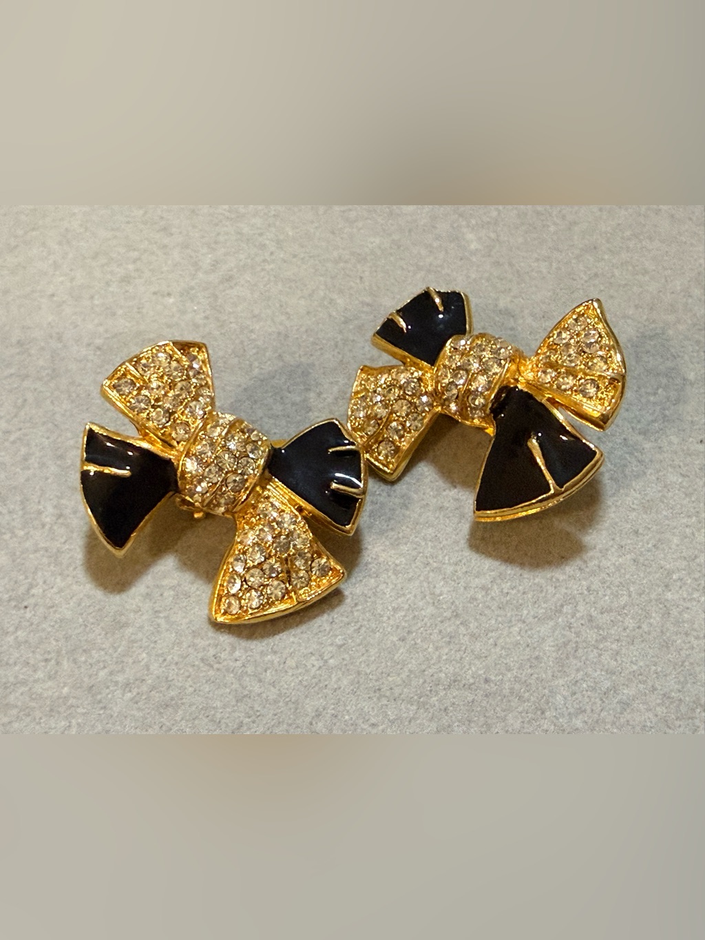 Gold Bow Vintage Adolfo Unsigned Earrings With Black Enamel And Clear Crystals